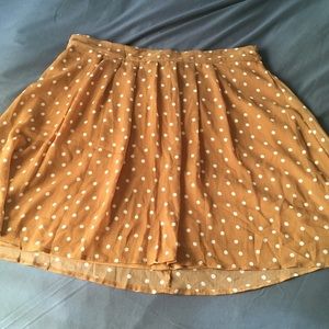 Super cute polka dot skirt